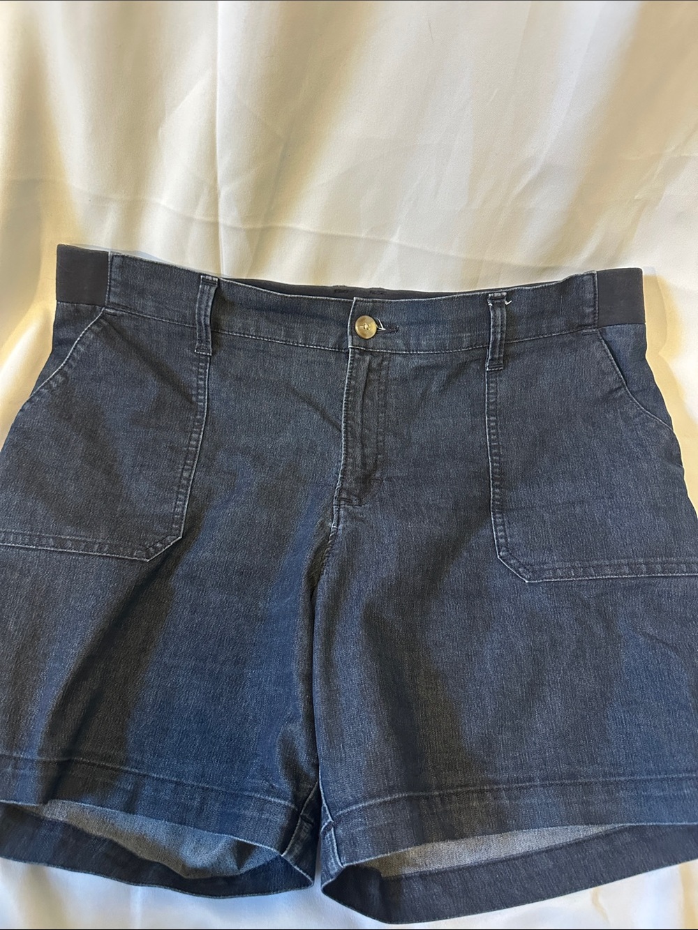 Lee women’s Blue Denim Shorts